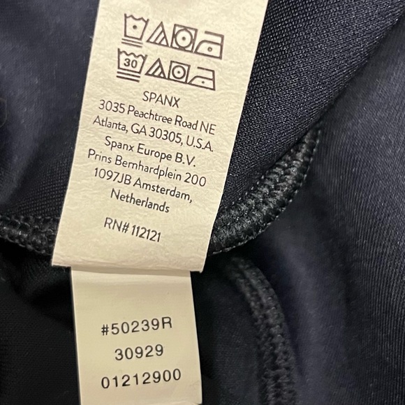 SPANX AirEssentials Timeless Navy
Wide Leg Pant - Picture 8 of 8